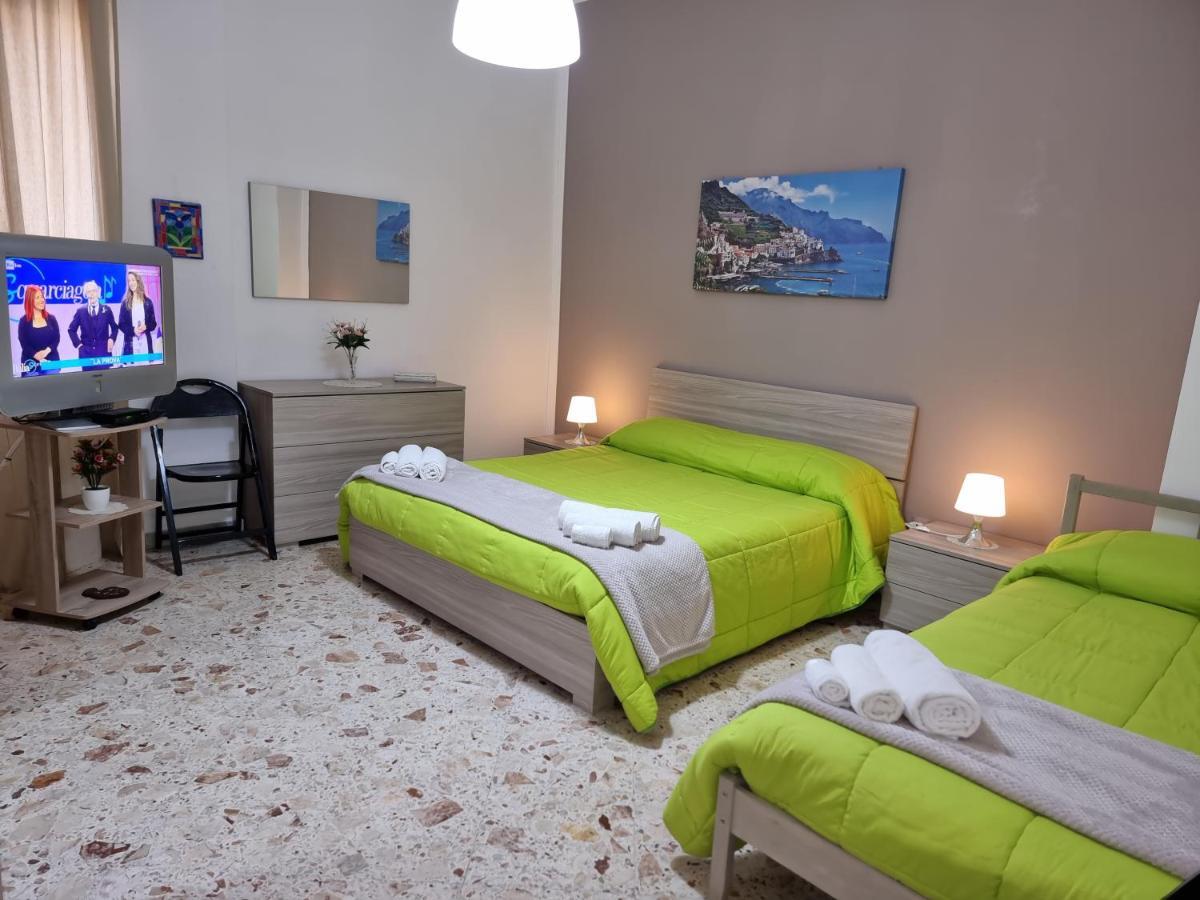 Residenza Margherita - Centralissima Salerno Exterior photo